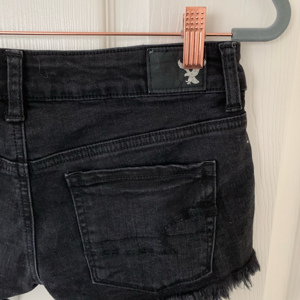 American Eagle Distressed Black Jean Shorts - Picture 6 of 6